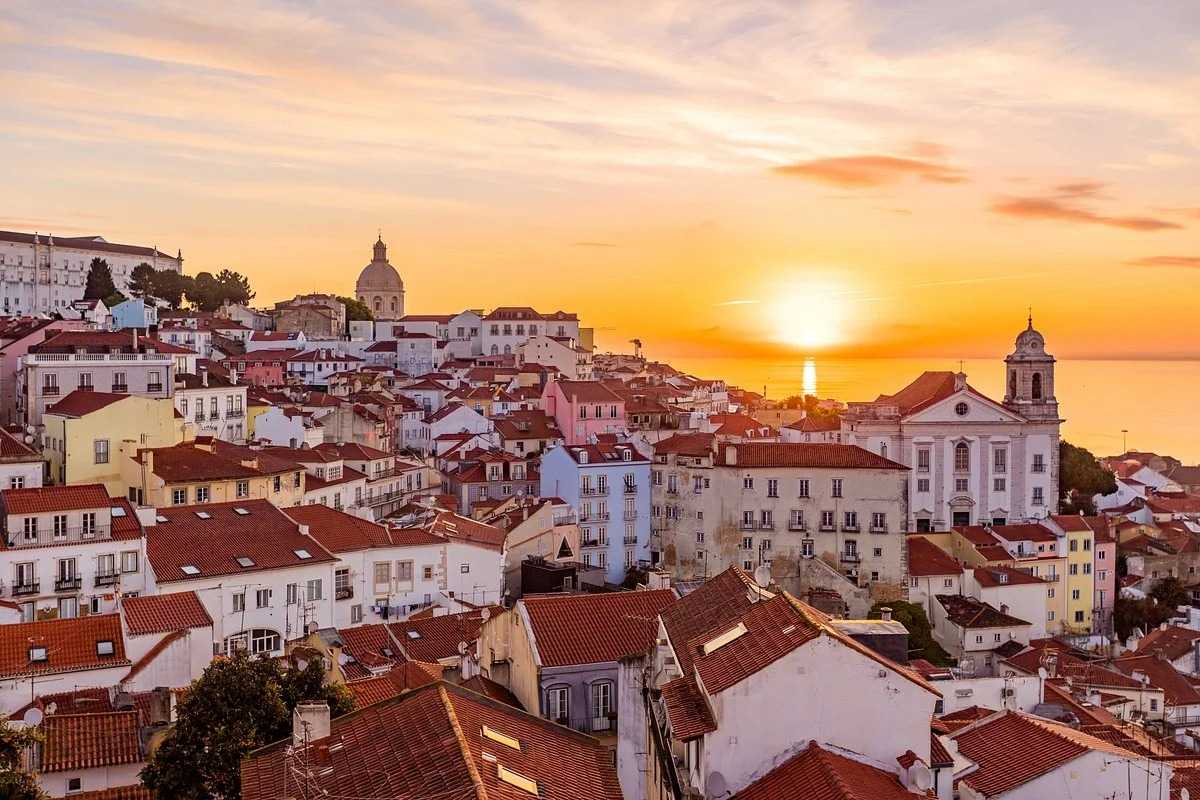 Guide Complet du Centre Historique de Lisbonne : Où Manger, Dormir et Explorer